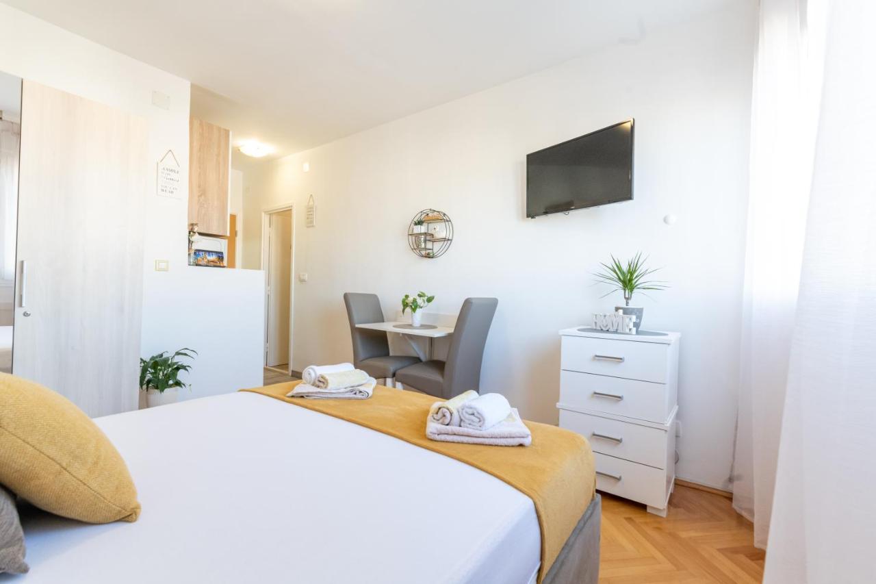 Apartments Plokite Сплит Экстерьер фото